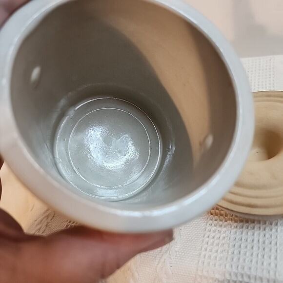 Vintage Kaukauna Klub Cheese Label Crock & Lid Stoneware Wisconsin 12 oz - Picture 7 of 9